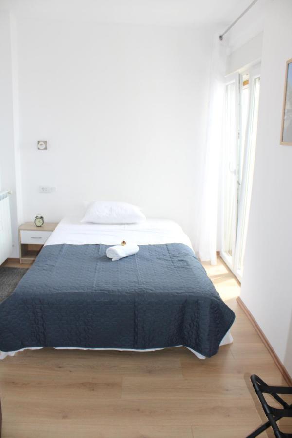 רייקה Apartman Lovro מראה חיצוני תמונה